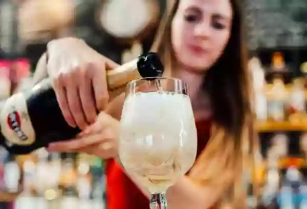Le Bar - La Base - Restaurant Brest - meilleur resto BREST